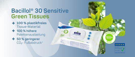 Werbebild für Bacillol 30 Sensitive Green Tissues, das eine Produktverpackung, grüne Blätter und eine Liste von Merkmalen wie plastikfreies Material und reduzierter CO2-Fußabdruck zeigt. Logos und Zertifizierungszeichen sind sichtbar.
