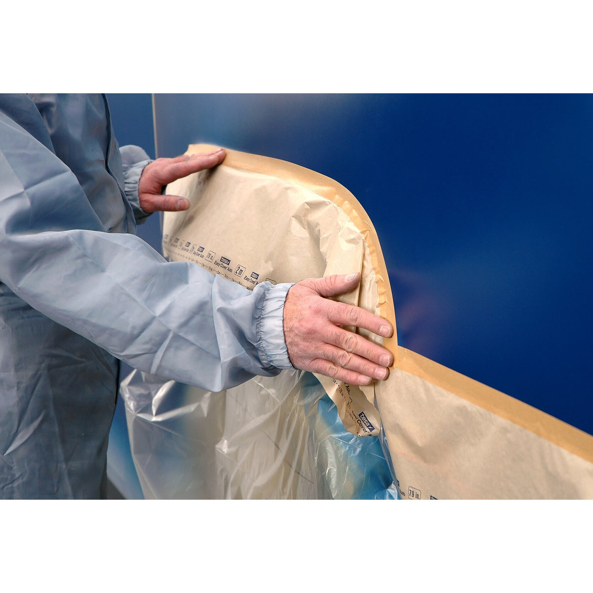 tesa Easy Cover 4378 Auto, braun – Anwendung