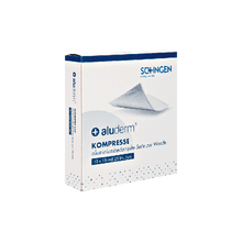 Kompresy aluderm® – opakowanie zawierające 25 sztuk, 10 x 10 cm