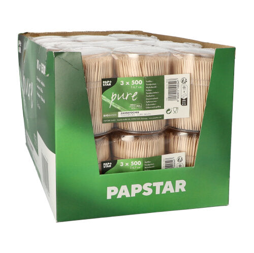 Tekturowe pudełko z napisem "PAPSTAR GmbH" zawiera kilka zafoliowanych opakowań PAPSTAR drewnianych wykałaczek "pure", okrągłych, 6,7 cm w dozowniku (1500 sztuk), w których wysokiej jakości drewniane wykałaczki są starannie prezentowane.