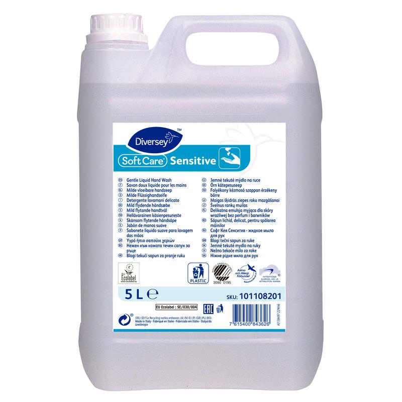Plastikowy pojemnik o pojemności 5 litrów z płynnym mydłem do rąk Soft Care Sensitive Diversey Deutschland GmbH & Co. OHG, specjalnie dla wrażliwej skóry, z białą pokrywką i wielojęzyczną etykietą. Idealny do delikatnego czyszczenia i codziennego użytkowania.