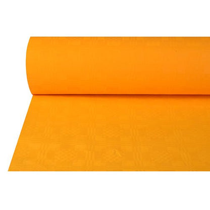 Papierowy obrus z wytłoczonym wzorem adamaszku (50 m x 1 m) firmy PAPSTAR Papier typu „GmbH” w jaskrawym pomarańczowym kolorze, częściowo rozwinięty na białym tle, charakteryzuje się gładką powierzchnią z eleganckim tłoczeniem – idealny na uroczyste okazje.