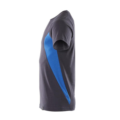 T-shirt, t-shirt o nowoczesnym kroju