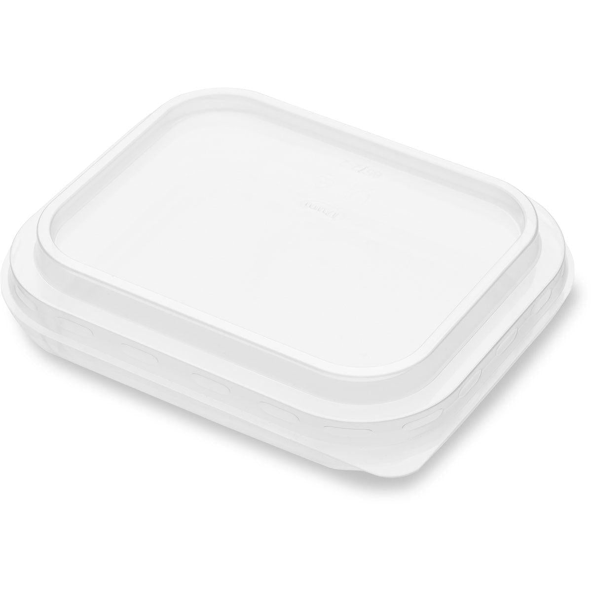 Przezroczysta prostokątna pokrywka PP (144x120 mm) firmy Duni GmbH do misek PP, opakowanie (900 sztuk), jest przedstawiona na białym tle, sfotografowana pod lekkim kątem.