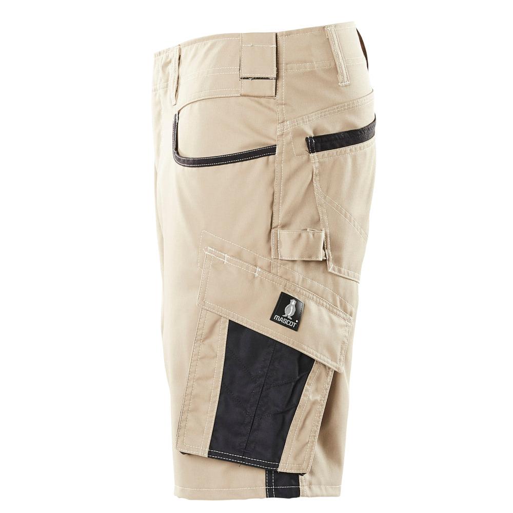 Szorty, lekkie spodenki