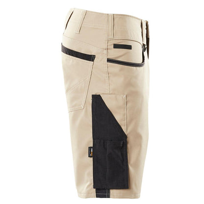 Szorty, lekkie spodenki