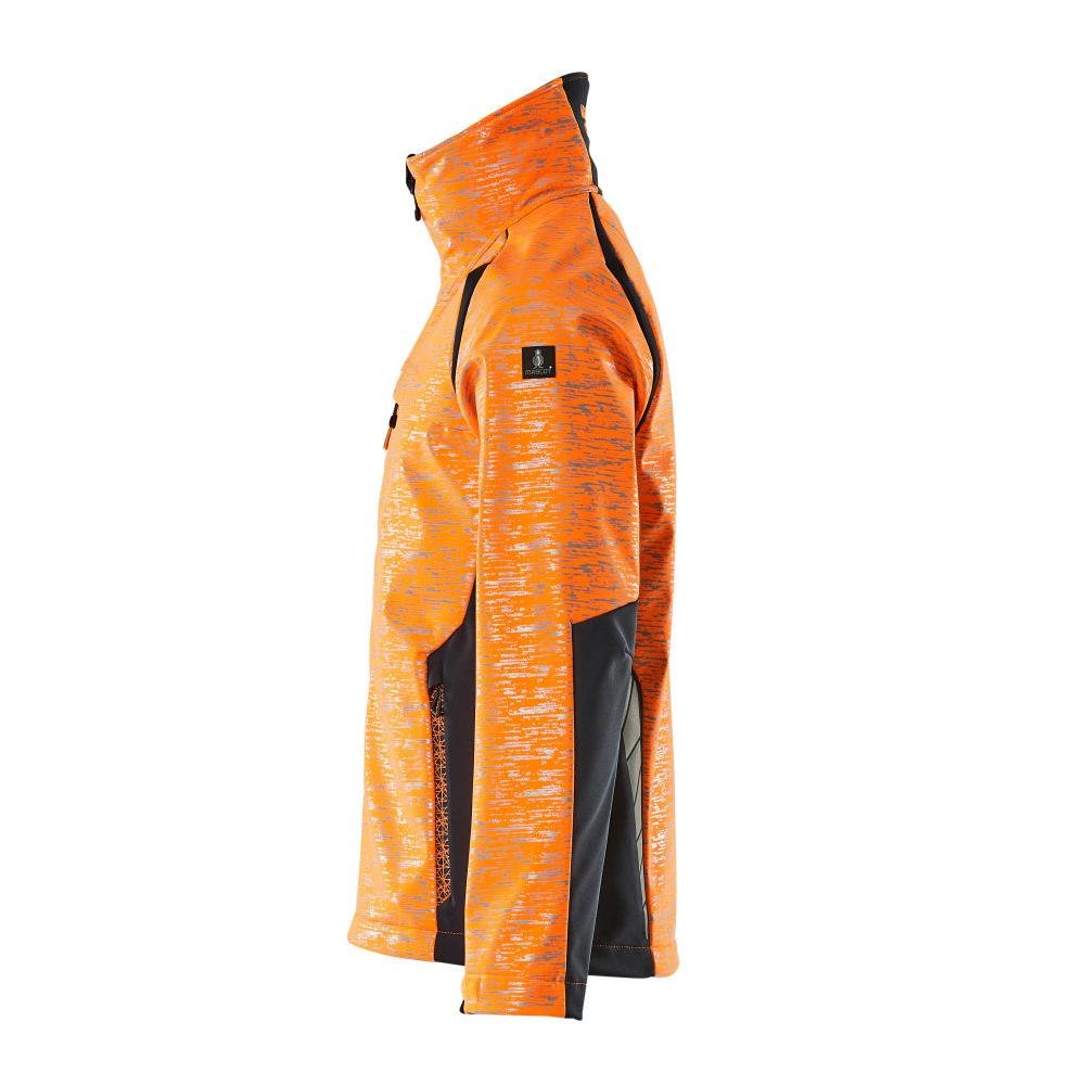 Kurtka typu softshell z efektami odblaskowymi. Kurtka typu softshell