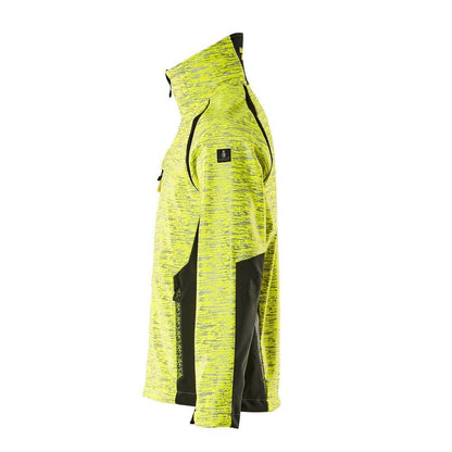 Kurtka typu softshell z efektami odblaskowymi. Kurtka typu softshell
