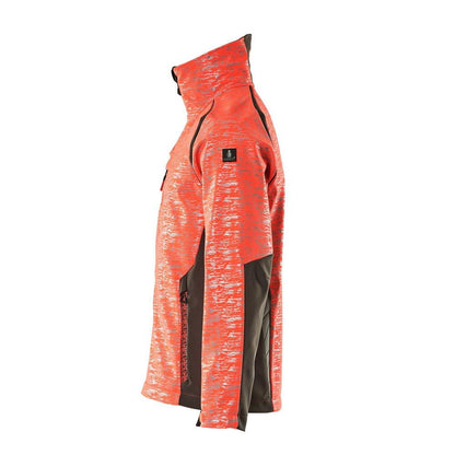 Kurtka typu softshell z efektami odblaskowymi. Kurtka typu softshell