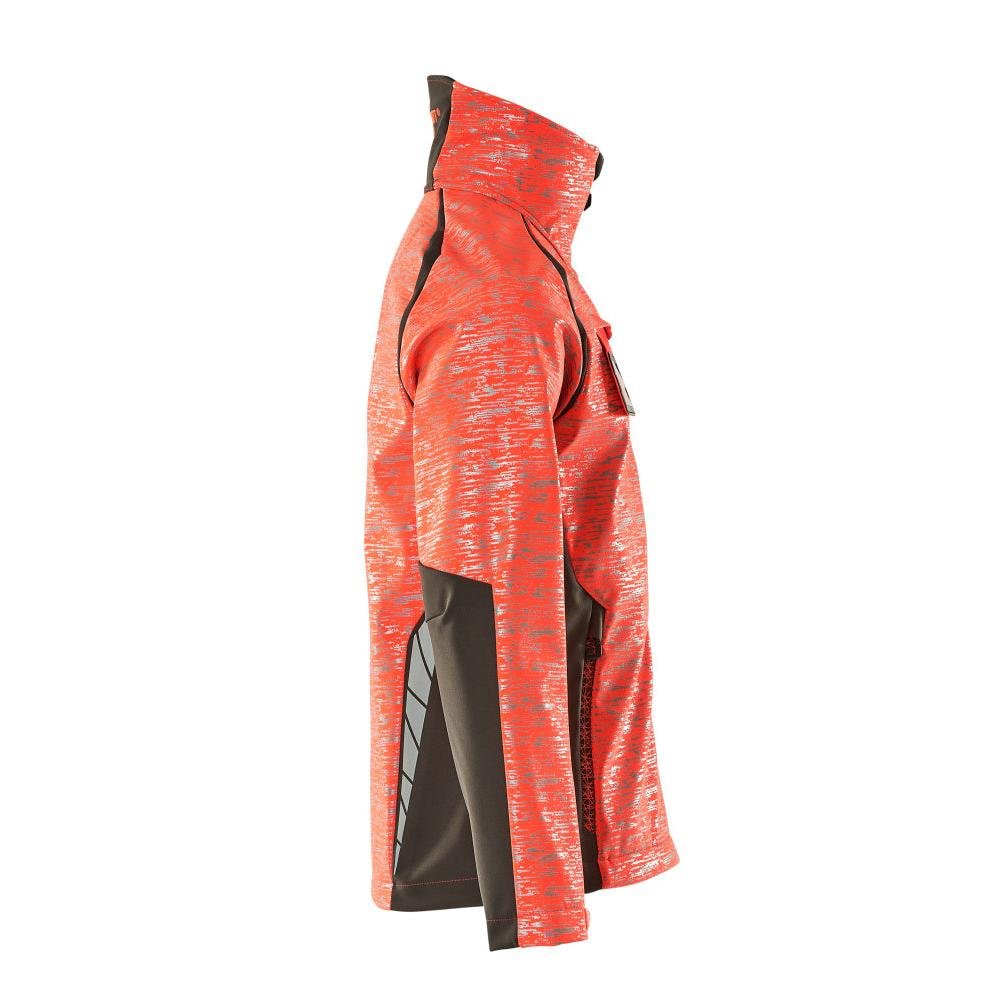 Kurtka typu softshell z efektami odblaskowymi. Kurtka typu softshell