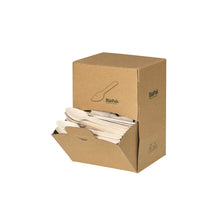 Pudełko z tektury z napisem "Duni GmbH" zawiera 400 naturalnie woskowanych drewnianych łyżeczek do kawy (110 mm). Przód jest częściowo otwarty i pokazuje ułożone biodegradowalne drewniane łyżeczki do kawy wewnątrz.