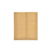 Jedna serwetka Duni GmbH Ovenbarg z brązowego papieru powlekanego (170x40x200 mm) z opakowania 500 sztuk leży płasko na białym tle.