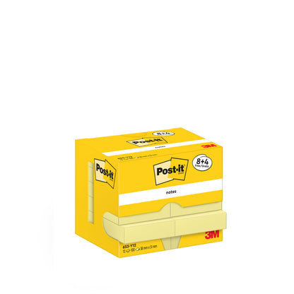 Zamknięty żółty karton z Post-it® Notes (38 x 51 mm) od 3M, pakiet promocyjny z 8 blokami plus 4 gratis (8+4 gratis). Napis "Post-it" i etykieta "8+4 FREE PADS" w prawym górnym rogu; notatki widoczne przez wycięcie.