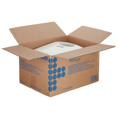 Otwarta kartonowa skrzynka z niebieską grafiką ujawnia biały dozownik ręczników w rolce Aquarius™ od Kimberly-Clark GmbH, podkreślający jego higieniczny design dla przestrzeni publicznych.