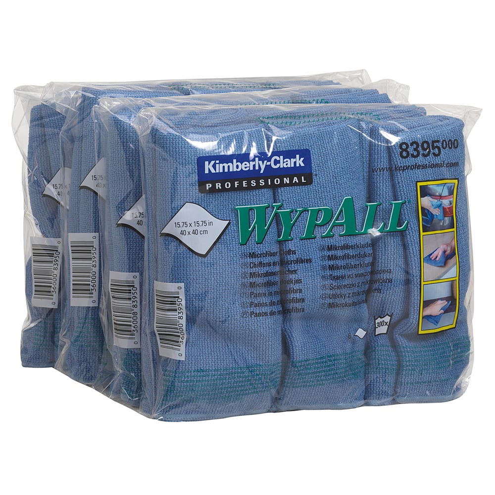 Trzy przezroczyste plastikowe opakowania niebieskich ściereczek z mikrofibry WypAll® - płaskie ściereczki / 40 x 40 cm od Kimberly-Clark GmbH są ułożone w stos. Na opakowaniach widnieje nazwa produktu, logo i wskazówki dotyczące czyszczenia, a każde z nich reklamuje skuteczną ściereczkę z mikrofibry.