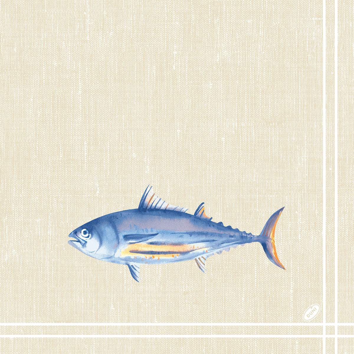 Auf den Klassikservietten 40 x 40 cm 4lagig, geprägt 1/4 Falz der Duni GmbH ist ein blau-silberner Fisch mit orangefarbenen Akzenten auf einem strukturierten beigen Hintergrund mit weißen Randlinien abgebildet.