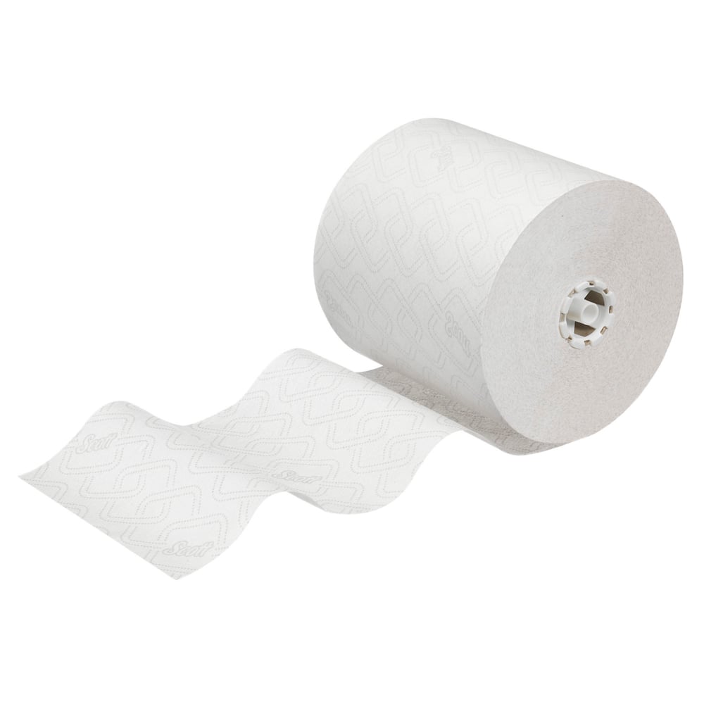 Duża rolka ręczników Scott® Essential™ od Kimberly-Clark GmbH jest częściowo rozwinięta i pokazuje wytłoczone wzory na białych arkuszach, idealna do higienicznego mycia rąk. Opakowanie: 6 rolek x 1 arkusz na karton.