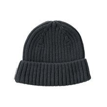 Czapka robiona na drutach, rozmiar ONE