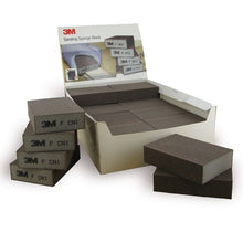 Gąbki szlifierskie 3M™, 100 mm x 68 mm x 26 mm, MED, czterostronne | Opakowanie (24 sztuki)