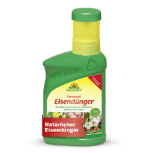 Zielona plastikowa butelka Neudorff Shop Ferramin nawóz żelazowy z żółtą nakrętką ma na etykiecie napis "naturalny nawóz żelazowy" i jest przeznaczona jako nawóz żelazowy i do trawników dla roślin ozdobnych i trawników przeciw niedoborowi azotu.