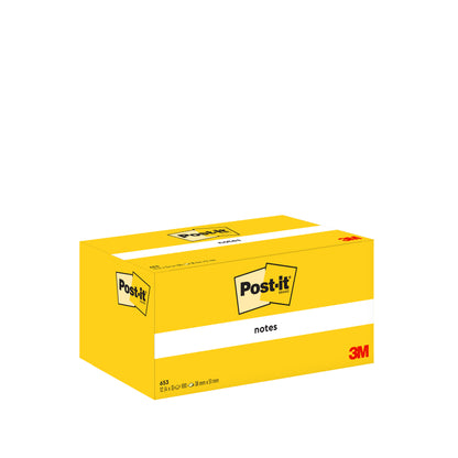 Żółte pudełko z notatkami Post-it® (38 x 51 mm, 100 kartek/blok, 12 bloków/opakowanie) firmy 3M Deutschland GmbH, oznaczone logo Post-it i czerwonym logo 3M "notes". Idealne dla biura w kartonowym opakowaniu z certyfikatem PEFC.