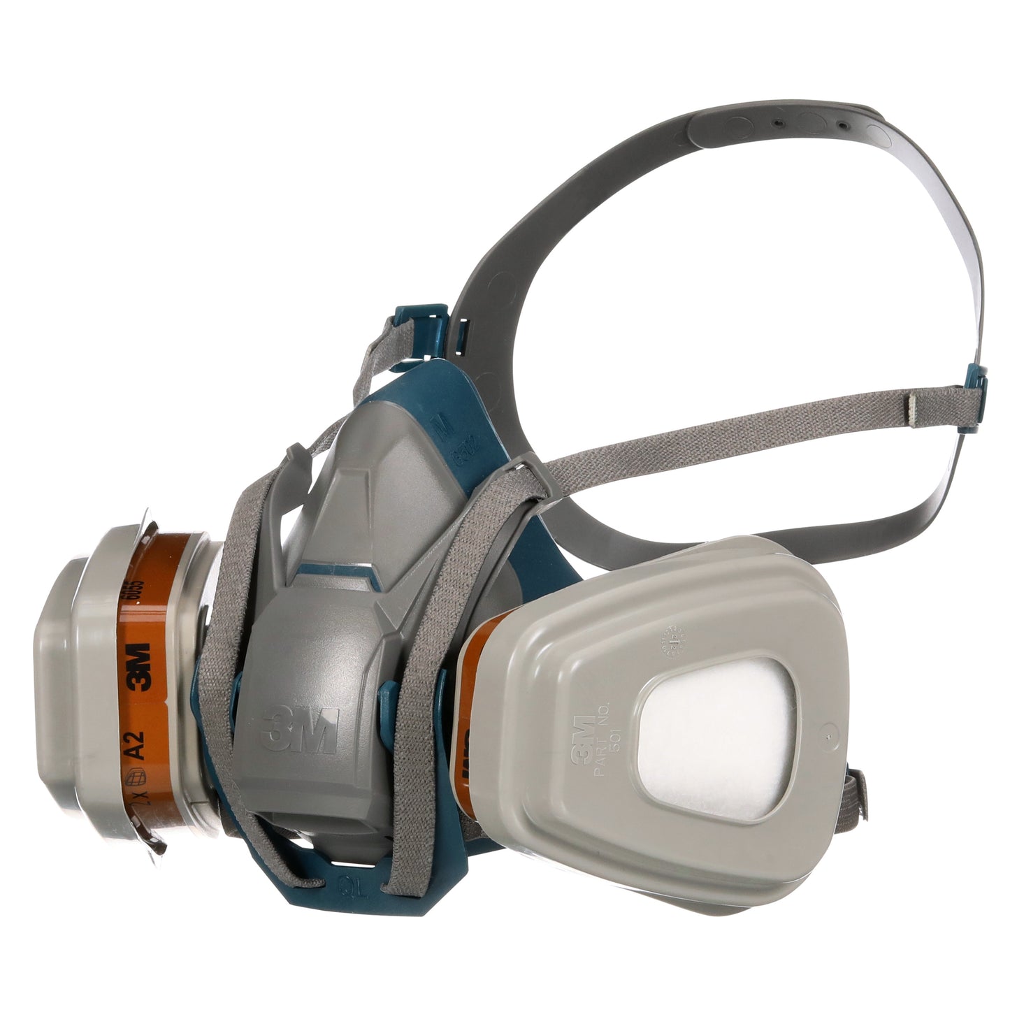 Maska ochronna 3M™ Quick Latch 6502QLKIT-1 firmy 3M Deutschland GmbH z wymiennymi filtrami A2P3 (1x6502, 2x6055, 2x5935, 2x501) pokazuje regulowane szare paski i szaro-niebieską obudowę maski z widocznym logo.