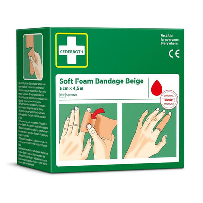 Zielone pudełko od Orkla Wound Care AB Cederroth miękka pianka bandaż beżowy 6 cm x 4,5 m (1 sztuka) pokazuje ilustrowaną instrukcję owijania palców/rąk, informacje o produkcie i czerwony symbol kropli.