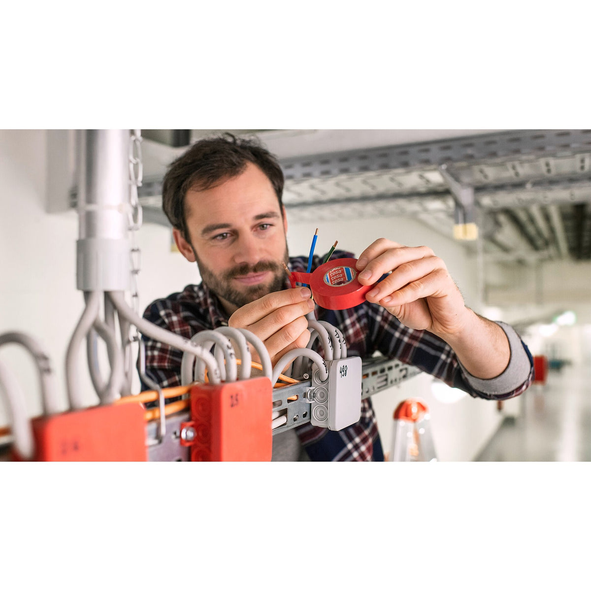 tesa Isolierband, 10 m x 15 mm – Anwendung