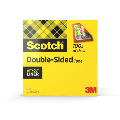 Żółte pudełko Scotch® dwustronnej taśmy klejącej od 3M Deutschland GmbH (1 rolka, 12 mm x 33 m) pokazuje wzór w kratkę, zdjęcie, które jest przyklejane i tekst "100s of uses". W prawym dolnym rogu widoczne jest logo 3M.
