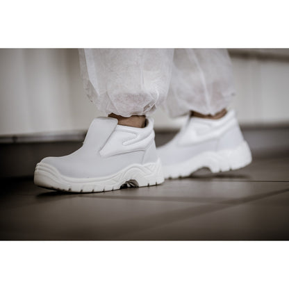 Kapcie ochronne NITRAS CLEAN STEP MID SL, S2, białe