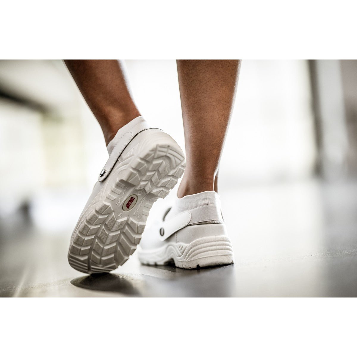 Chodaki bezpieczne NITRAS CLEAN STEP CL, SB, białe