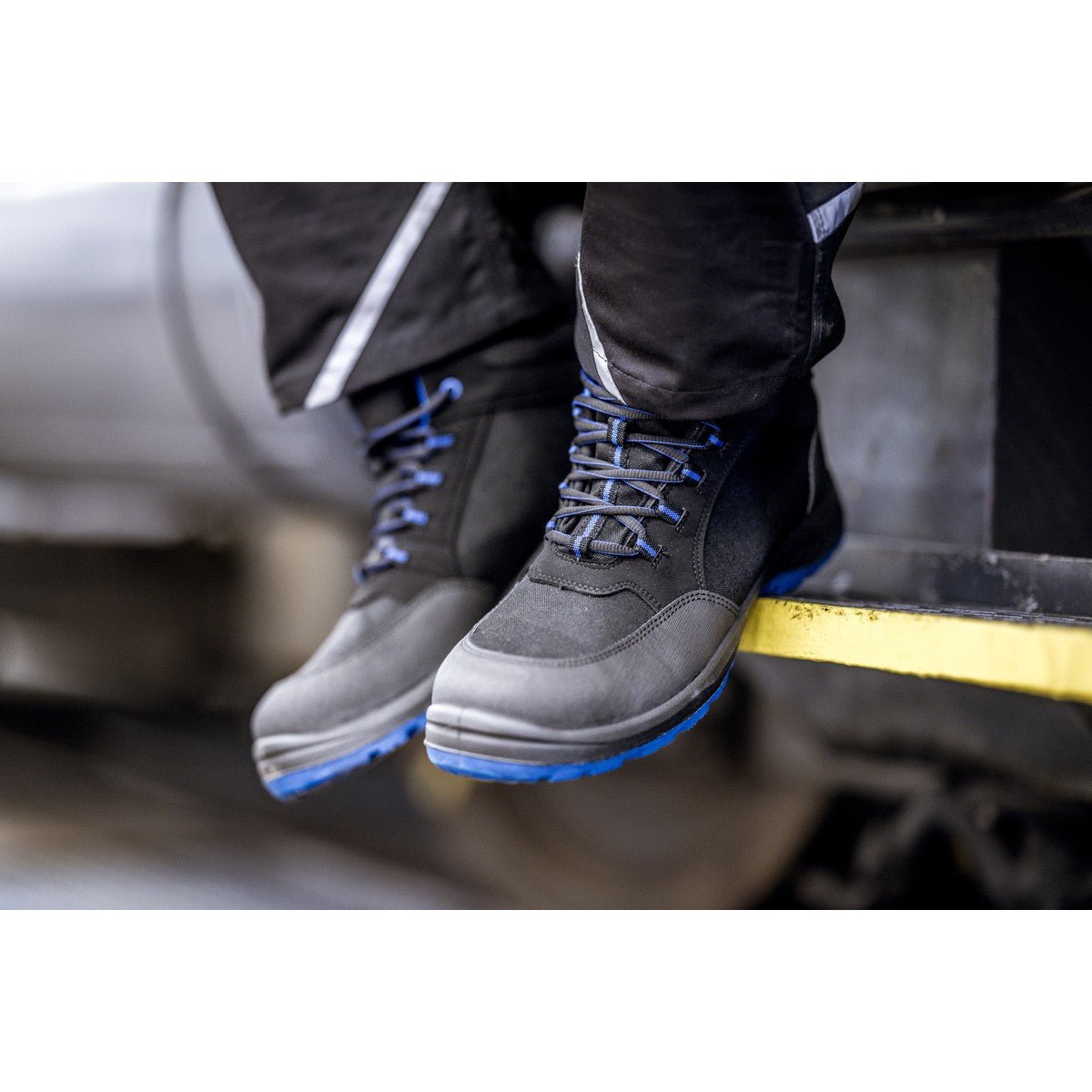 NITRAS SOLID STEP MID, buty ochronne, średniej wysokości