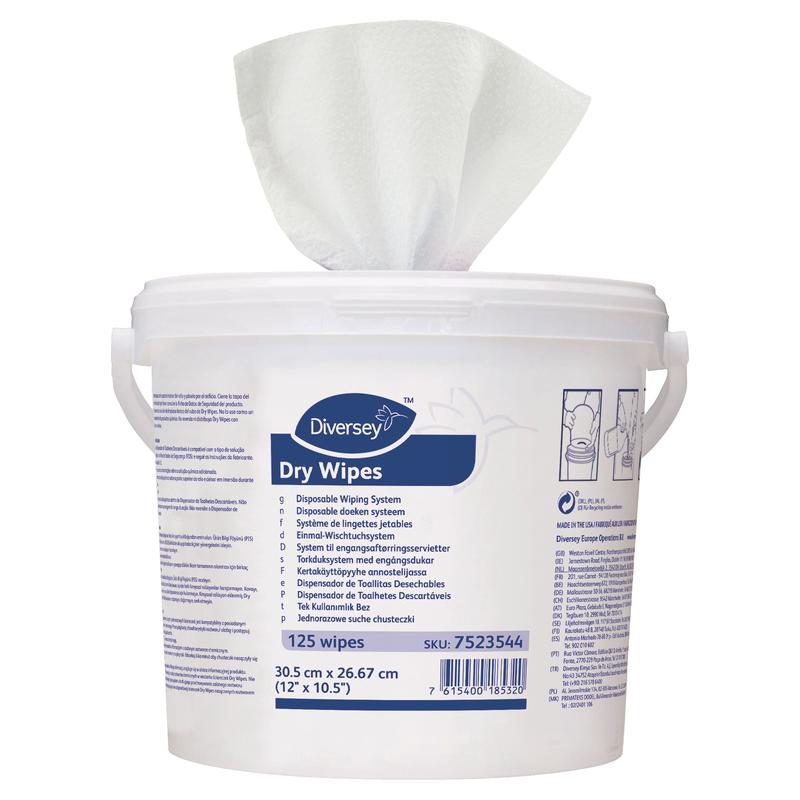 Biały plastikowy pojemnik z uchwytem i pokrywką zawiera Diversey Deutschland GmbH & Co. OHG DI Dry Wipes chusteczki jednorazowe, 125 arkuszy; etykieta pokazuje informacje o produkcie w kilku językach, z których jedna chusteczka jest wydawana.