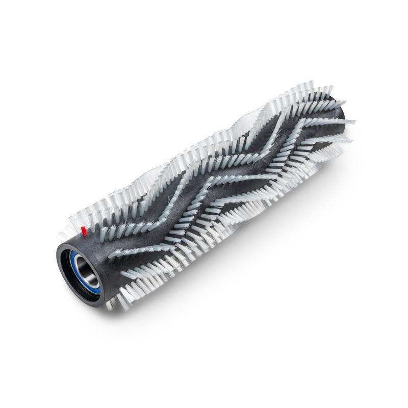 Szczotka walcowa TASKI Ultimaxx do betonu płukanego, 55 cm od Diversey Deutschland GmbH & Co. OHG jest zamienną szczotką walcową z białymi włosiami Chevron, czarnym rdzeniem i metalowym łożyskiem do serii TASKI Ultimaxx RB.