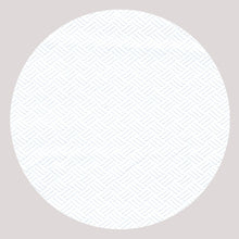 Ein weißer Kreis mit dezentem Rautenkreuzmuster, inspiriert von der PAPSTAR Tischdecke (Papier, weiß, 8 m x 118 cm), ist auf hellgrauem Untergrund zentriert. Dünne blaue Linien bilden ein gleichmäßiges Raster, das das Design der PAPSTAR GmbH widerspiegelt.