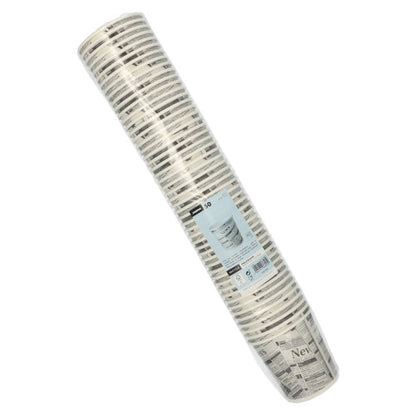 Kubek na przekąski Starpak 50 „To Go“ z solidnej tektury w designie gazetowym (470 ml, ø 9,9 cm) w przezroczystej folii z niebieską etykietą na przedniej stronie.