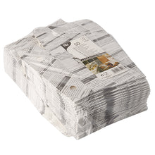Opakowanie 50 PAPSTAR pudełek na frytki "Newsprint" z pokrywkami z papieru/kartonu i folii z czarno-białym nadrukiem gazetowym. Idealne do serwowania frytek. Marka: PAPSTAR GmbH.