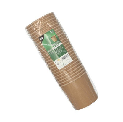 Stos 25 brązowych PAPSTAR kubków na zupę z tektury (Ø 11,5 cm, 11 cm wysokości) firmy PAPSTAR GmbH zapakowany jest w przezroczysty plastik z zielono-białą etykietą i przedstawiony na białym tle.
