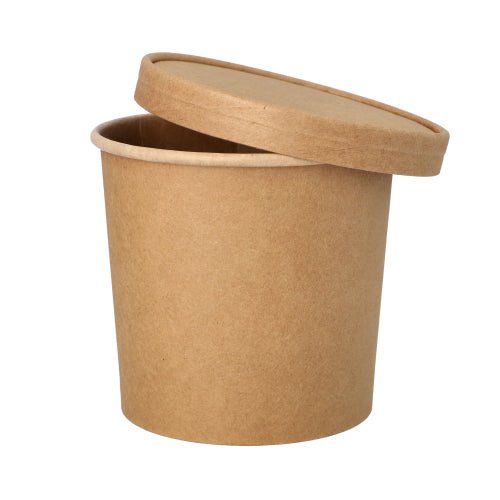 PAPSTAR kubek na zupę z tektury, brązowy, Ø 11,5 cm, 11 cm wysokości (760 ml) z pasującą pokrywką od PAPSTAR GmbH leży lekko otwarty na białym tle. Opakowanie zawiera 25 sztuk.