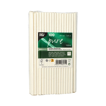 Przezroczyste opakowanie PAPSTAR GmbH zawiera 100 papierowych słomek „pure“ (Ø 6 mm, 20 cm), prezentowanych pionowo z zieloną etykietą z napisem „biobased“. Gęsto zapakowane, te słomki są przyjazną dla środowiska alternatywą.