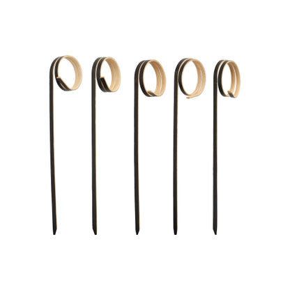 Pięć PAPSTAR 100 Fingerfood - Picker firmy PAPSTAR GmbH, każdy z falistą spiralą, jest ustawionych pionowo na białym tle - idealne do stylowego serwowania fingerfood na przyjęciach.