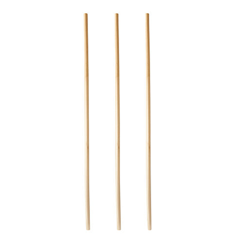 Trzy proste, jasne PAPSTAR GmbH słomki "pure" (Ø 4 mm, 23 cm) są ustawione pionowo na białym tle, podkreślając stylowe i ekologiczne papierowe słomki z 150-częściowego kartonu dyspenserowego.