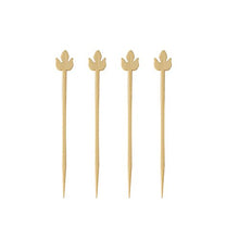 PAPSTAR 100 wykałaczek do fingerfood „pure“ od PAPSTAR GmbH z wysokiej jakości tworzywa sztucznego z ostrym końcem i dekoracyjnym wzorem Fleur-de-Lis, idealne na przyjęcia i wydarzenia, ustawione pionowo na białym tle.