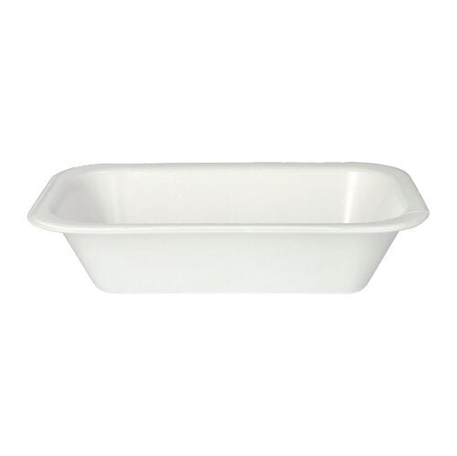 Starpak 100 miski uszczelniające, XPS biały laminowany od Starpak to proste, prostokątne białe miski z tworzywa sztucznego z zaokrąglonymi rogami i pochylonymi bokami, idealne do sektora gastronomicznego, wykonane z ekspandowanego polistyrenu. Przedstawione na białym tle.