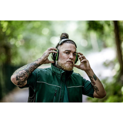 NITRAS MUTE DEFENDER PRO, nauszniki, czarno-zielone, tworzywo sztuczne EN 352-1 | Opakowanie (1 szt.)