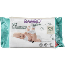 Abena Re-Seller GmbH Bambo Nature chusteczki nawilżające z zamknięciem klejącym, 15x20cm, opakowanie (80 sztuk), są wegańskie, dermatologicznie testowane, bez perfum i barwników - idealne dla wrażliwej skóry dziecka. Opakowanie z uśmiechniętym dzieckiem.