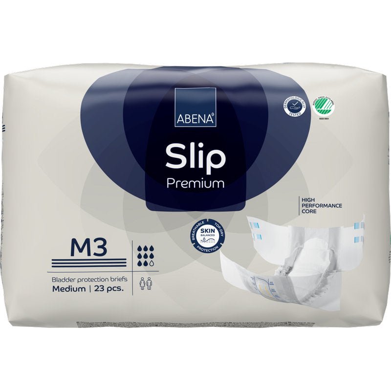 Opakowanie ABENA Slip Premium od Abena Re-Seller GmbH, rozmiar średni, 23 slipy. Z wydajnym rdzeniem i przyjaznym dla skóry designem. Opakowanie pokazuje nieposkładany slip - idealne do niezawodnej ochrony przed nietrzymaniem moczu.
