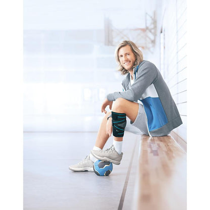 Bandaż na łydkę Actimove PowerMotion, kolor antracytowy – w użyciu