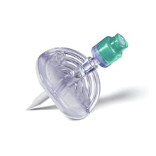 Der B. Braun Mini-Spike® 2 - 1 Stück von B. Braun Deutschland GmbH & Co. KG ist ein steriler Spritzenfilter mit durchscheinendem Körper und grüner Spitze, einschließlich einer flachen, runden Membran und einer spitzen Düse zur effektiven Flüssigkeitsfiltration. Der leichte Winkel erhöht die Präzision des Mini-Spike-Designs und verbindet Form und Funktion nahtlos vor einem schlichten weißen Hintergrund.