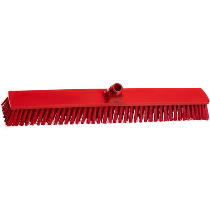 Czerwony GROßRAUMBESEN, PBT ø 0,50 MM ŚREDNI (600x72x51 mm) od Haug Bürsten KG jest z jego sztywnym włosiem PBT i centralnym otworem na kij idealny do zamiatania dużych powierzchni. Przedstawiony na białym tle.